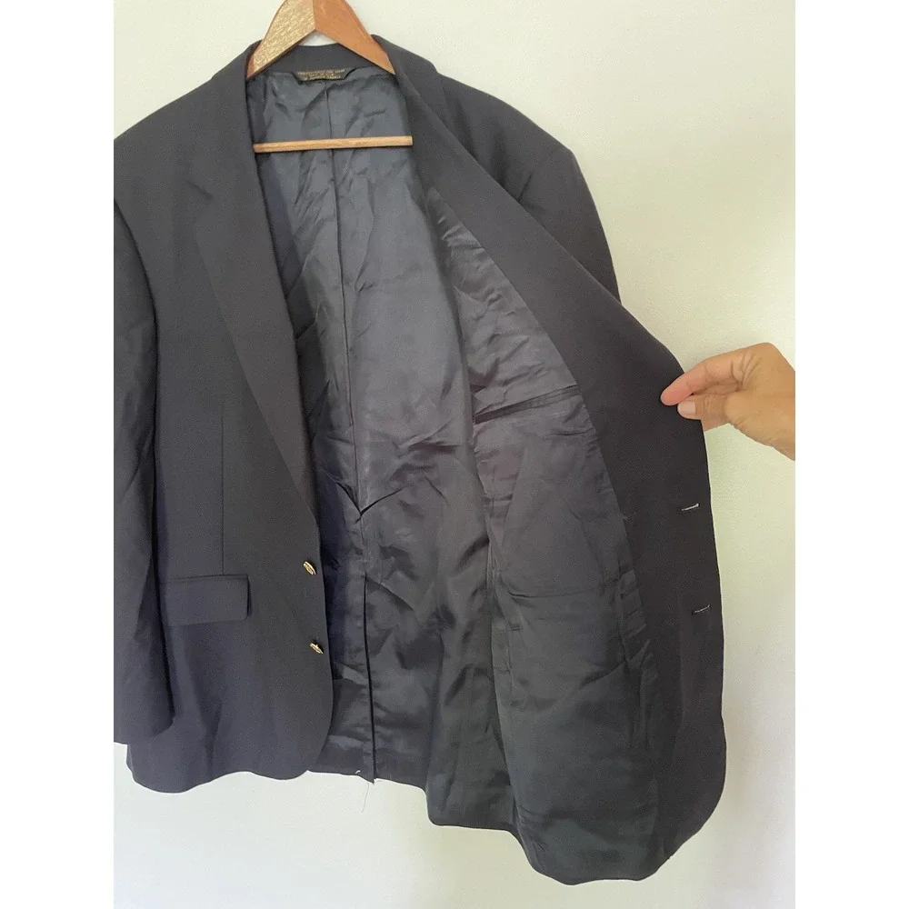 VTG Botany 500 Navy Blue Wool Blend Double Breasted Gold Button Blazer 42R